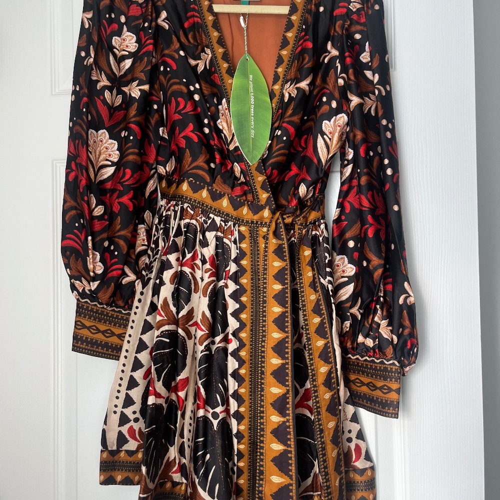 Farm Rio Dress - Picture 2 of 5